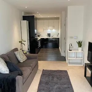 Apartment Stylish 3 Beds North Greenwich 02 Arena, London